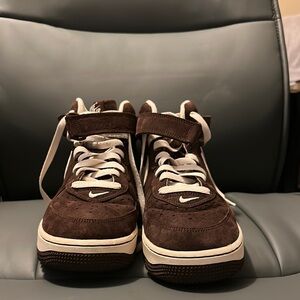 Nike Air Force 1 Mid Chocolate Brown